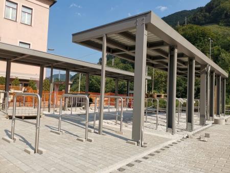 Privezi za kolesa na železniški postaji 1